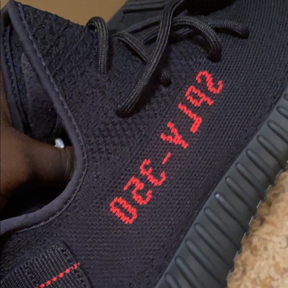 Yeezy 350 V2 Bred - Picture 1 of 4